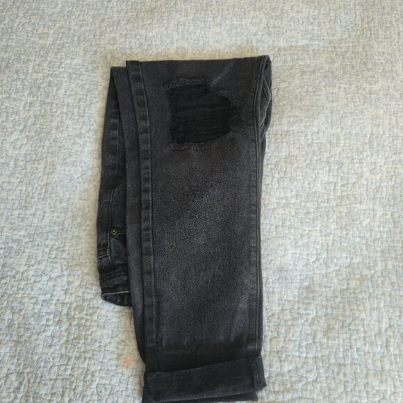 THE ROCKN REV Black Distressed Jeans, Size 8 - Picture 4 of 8